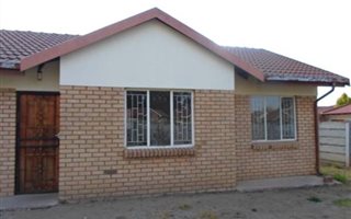 2 Bedroom Townhouse in Ivy Park
