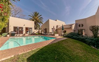 3 Bedroom House in Fourways Gardens