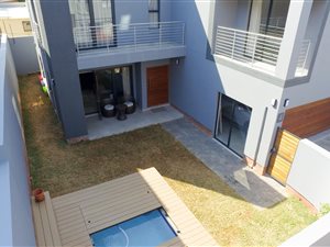 4 Bed Cluster in Bryanston East