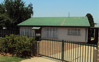 3 Bedroom House in Kempton Park West