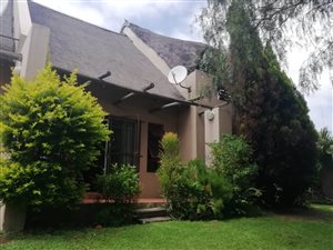 1 Bedroom Townhouse in Sharonlea