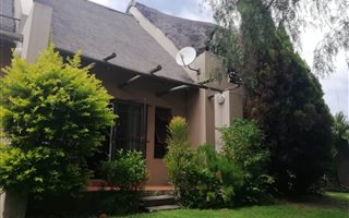 1 Bedroom Townhouse in Sharonlea