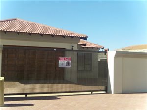 4 Bed House in Leondale