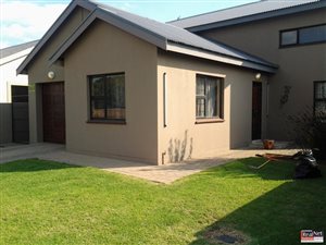 2 Bed Townhouse in Delmas West