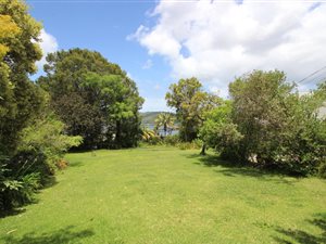 1333 m² Land available in Paradise