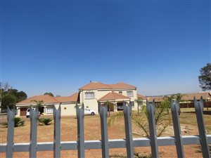 3 Bed Townhouse in Olympus AH