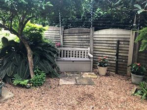 1 Bedroom Garden Cottage in Kloof