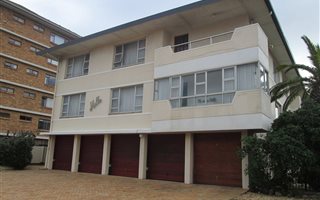 2 Bedroom Apartment in Strand Central