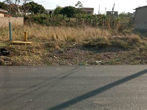 600 m² Land available in Adams Mission
