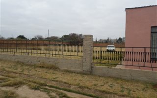 2 Bedroom House in Ventersdorp