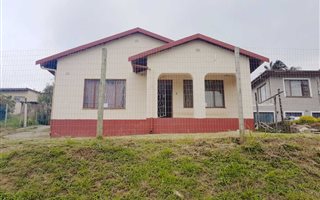 4 Bedroom House in Townview