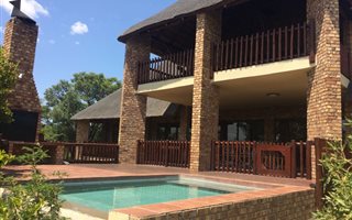 4 Bedroom House in Mabalingwe