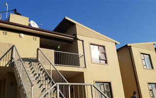 2 Bedroom Apartment in Sherwood and surrounds