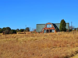 2.4 ha Farm with House in Henley on Klip