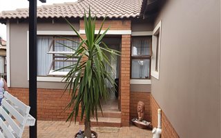 3 Bedroom House in Albertsdal
