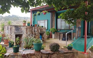10.5 ha Farm in Bloemfontein Farms