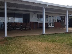 4 Bed House in Amanzimtoti