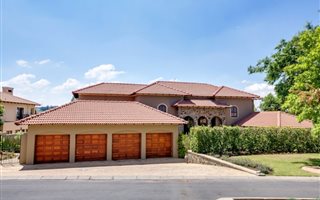 5 Bedroom House in Dainfern Valley