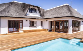 5 Bedroom House in St Francis Bay
