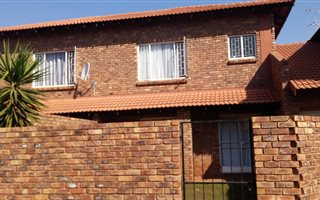 3 Bedroom House in Clarina