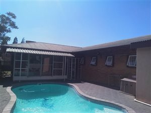 3 Bed House in Vanderbijlpark CE2