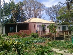 4047 m² Land available in Amalinda