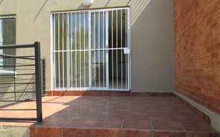 2 Bedroom Flat in Willowbrook
