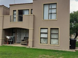 2 Bed Townhouse in Jansen Park