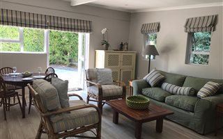 1 Bedroom House in Constantia