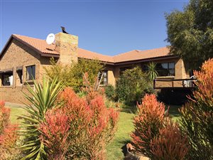 3 Bed House in Buffelspoort