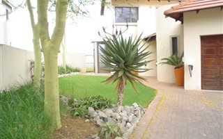 3 Bedroom House in Valleyview Estate