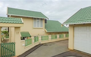3 Bedroom Simplex in Somerset Park