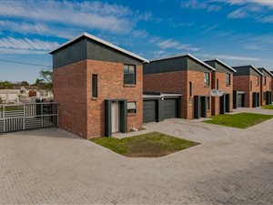 2 Bed Duplex in Charlo