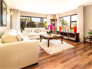 4 Bed House in Rosendal