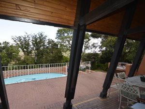 9 Bed House in Lukasrand
