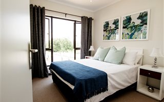 1 Bedroom Apartment in Lonehill