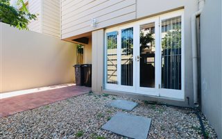 4 Bedroom Apartment in Mowbray