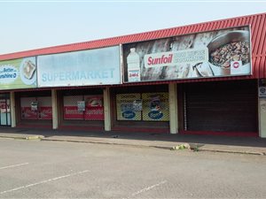 365 m² Commercial space in Mobeni