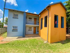 2 Bed Apartment in Tembisa