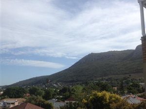 2 Bed Apartment in Paarl
