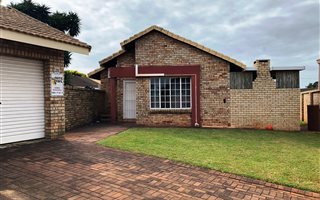 3 Bedroom Simplex in Nyala Park
