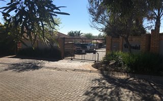 3 Bedroom Townhouse in Pinehaven