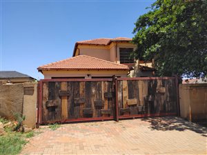 3 Bed House in Chantelle