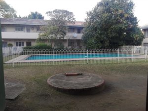 2 Bed Flat in Pelham