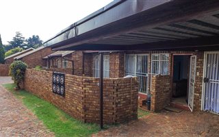 3 Bedroom Townhouse in Birch Acres