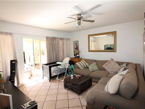 2 Bed Townhouse in Edenglen