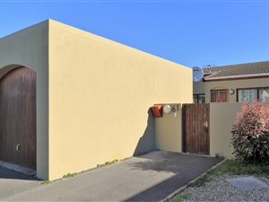 2 Bed House in Tygerdal