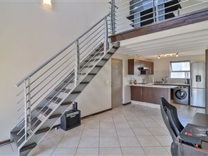2 Bed Apartment in Pineslopes