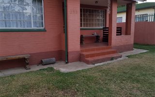 2 Bedroom House in Pretoria North