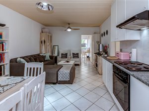 1 Bed Townhouse in Bellairspark